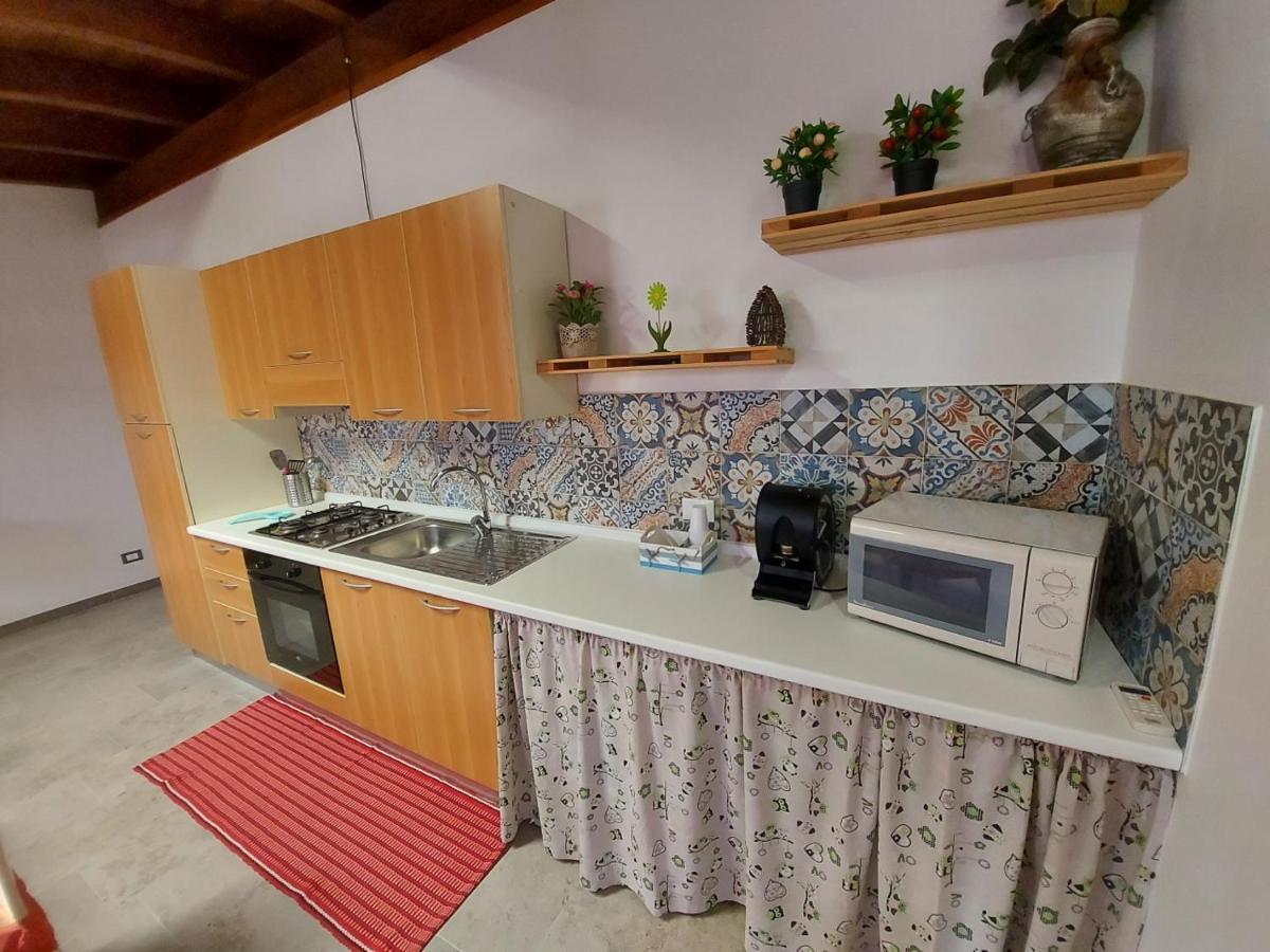 Casa Vacanze Dorotea Villa Валдериче Екстериор снимка