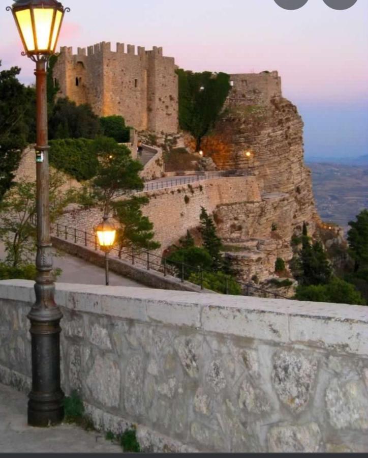 Casa Vacanze Dorotea Villa Валдериче Екстериор снимка